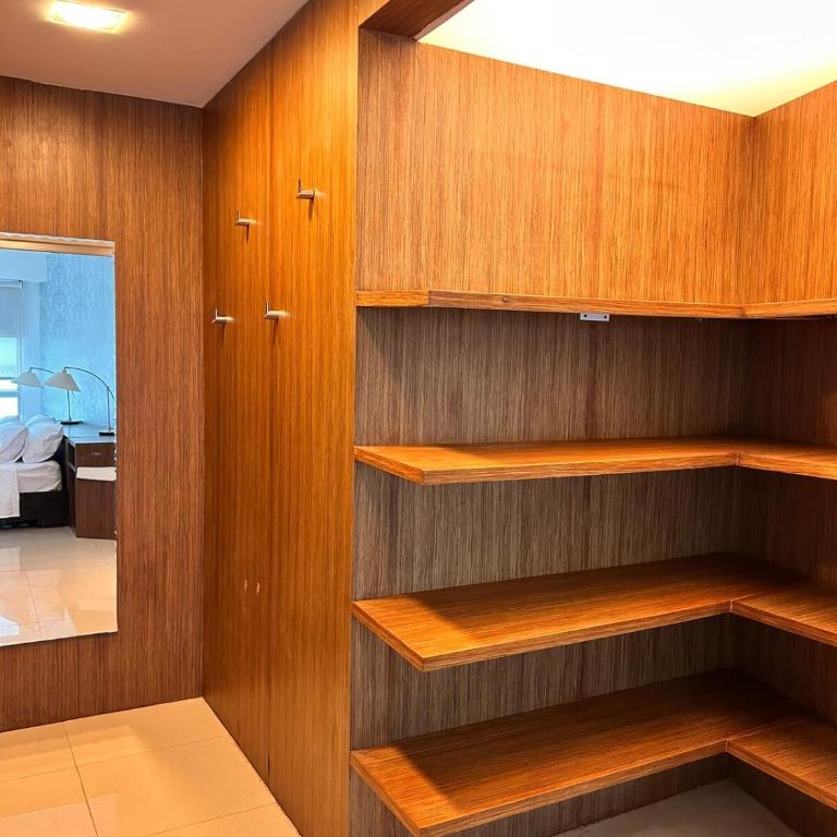 Supreme apartment in front of the river with parking - Three-Bedroom Apartment - 37