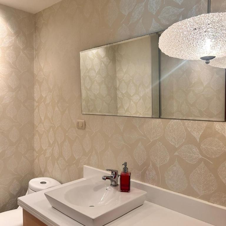 Supreme apartment in front of the river with parking - Three-Bedroom Apartment - 42