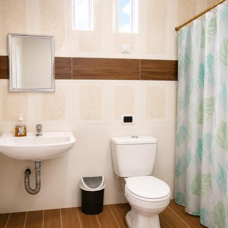 Casa moderna, central, con piscina privada - Casa de 2 dormitorios - 18