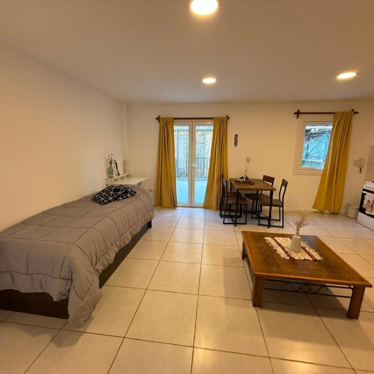 Victoria Plaza - One-Bedroom Apartment - 13