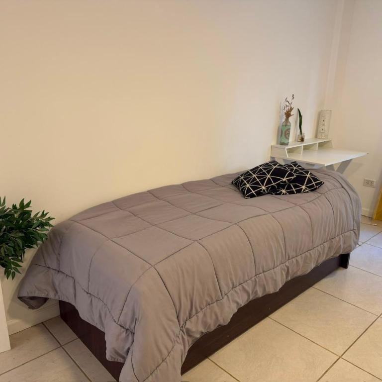 Victoria Plaza - One-Bedroom Apartment - 14