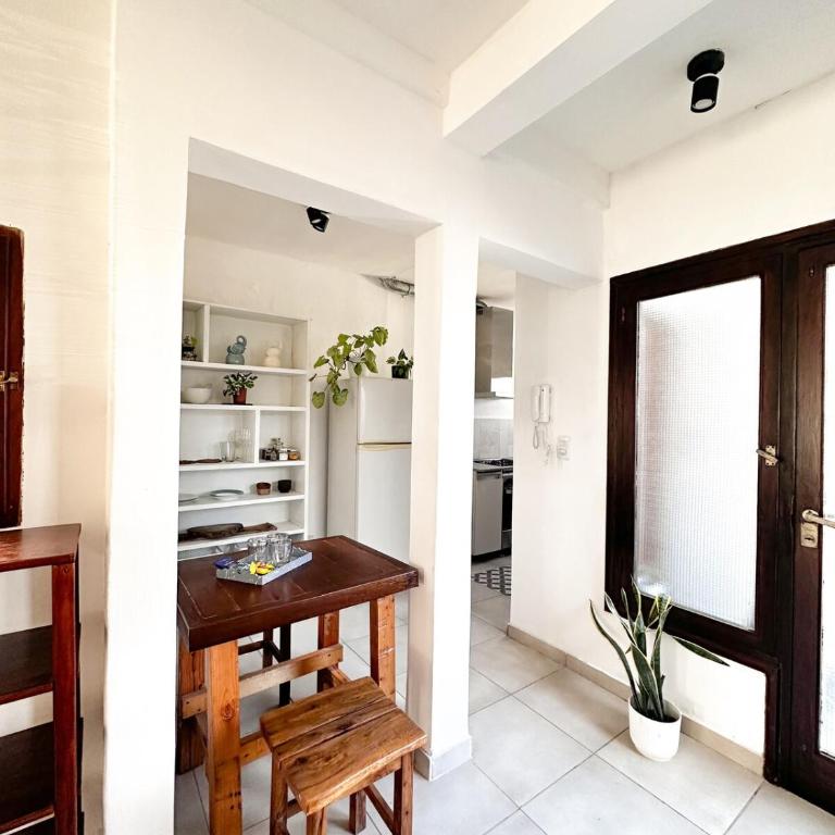 Depto Colón Espacioso y céntrico Junín - Apartamento de 2 dormitorios - 12