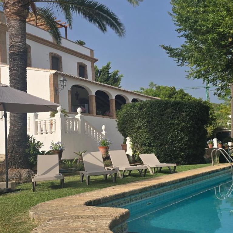 Mezquida del puerto - Six-Bedroom House - 1