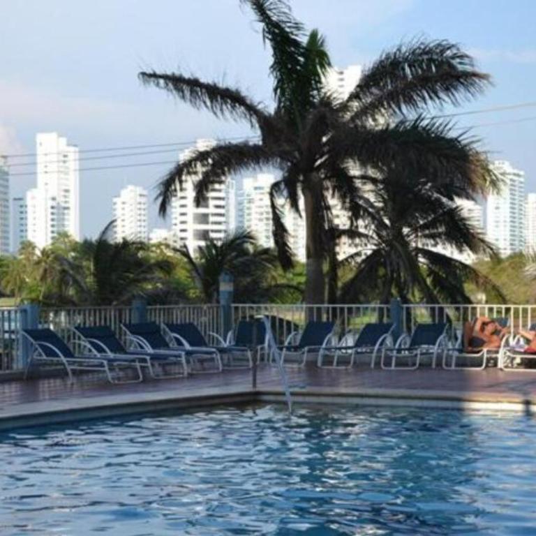 Comfortable apartment with spectacular ocean views - Three-Bedroom Apartment - 20