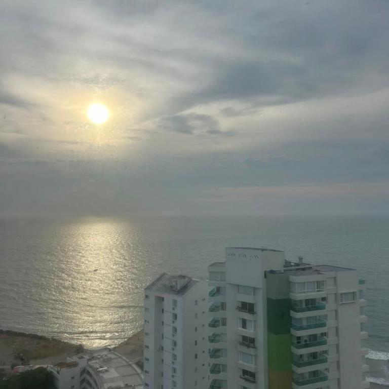 Comfortable apartment with spectacular ocean views - Three-Bedroom Apartment - 23