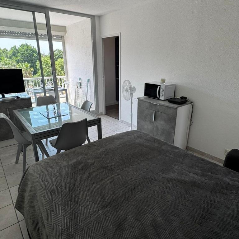 Appartement Rénové Climatisé à 300m Plage avec Parking - Apartamento de 1 dormitorio - 13