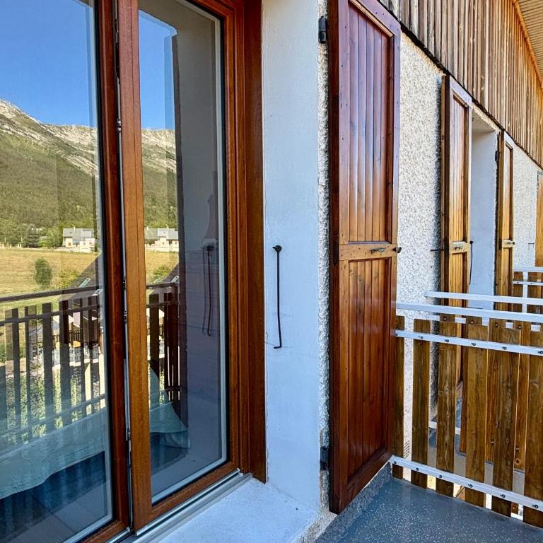 Chaleureux 2 pièces avec balcon proche des pistes - Appartement 1 Chambre - 3