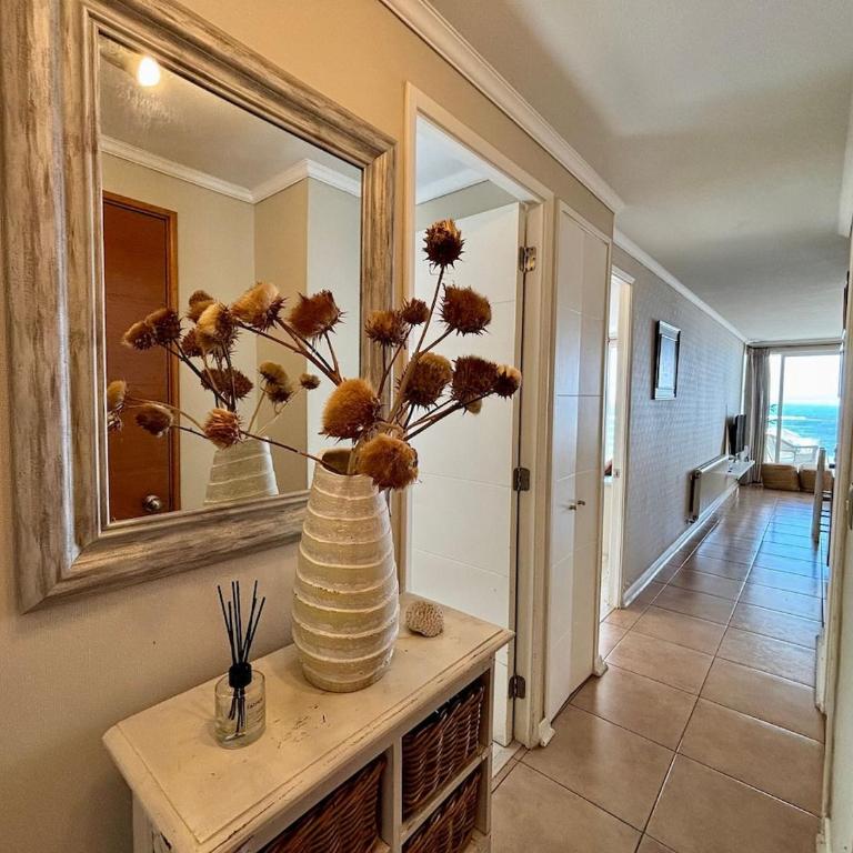 Austral-Home vista al mar frente a Playa Lilenes - Apartamento - 26