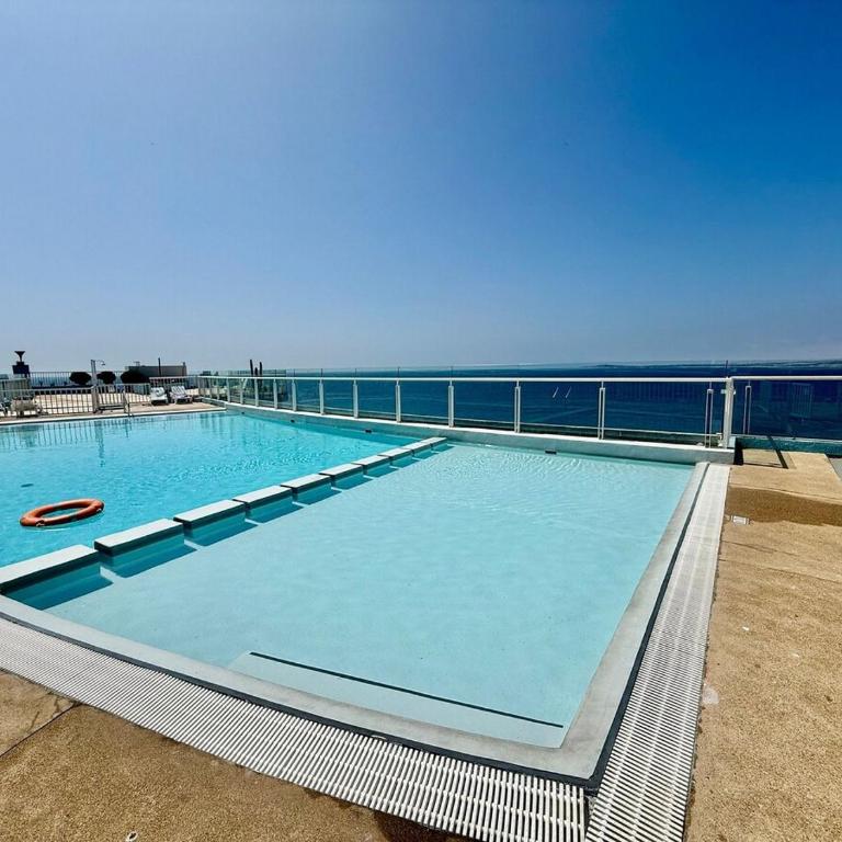 Austral-Home vista al mar frente a Playa Lilenes - Apartamento - 45