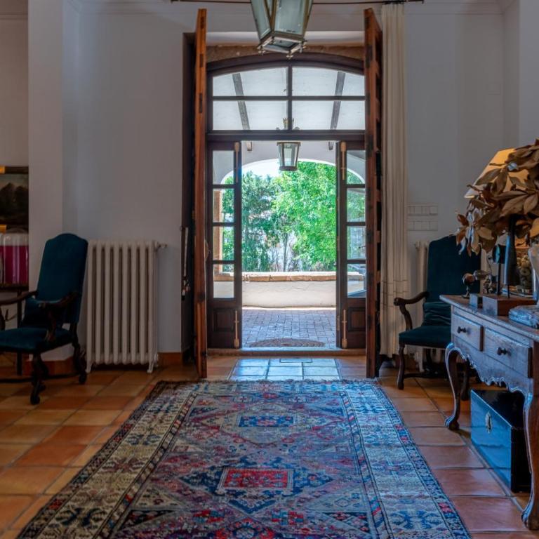 Mezquida del puerto - Six-Bedroom House - 8