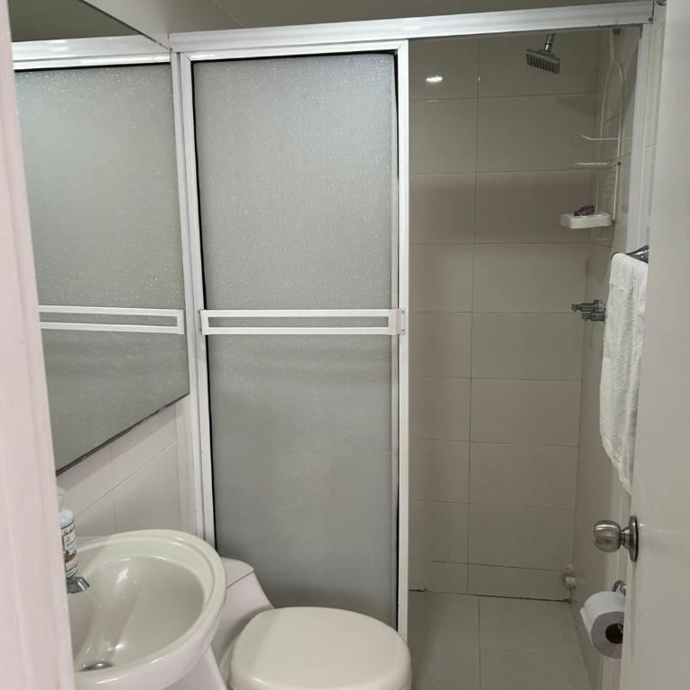 Nice and comfortable apartment with ocean views - Two-Bedroom Apartment - 12