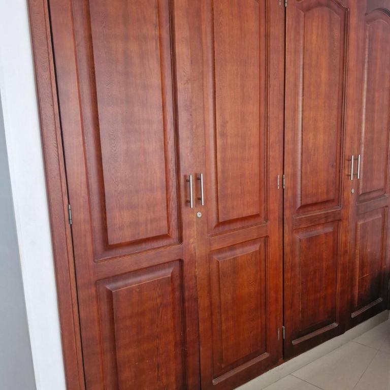 Beautiful apartment with a good oceanfront view - Three-Bedroom Apartment - 4