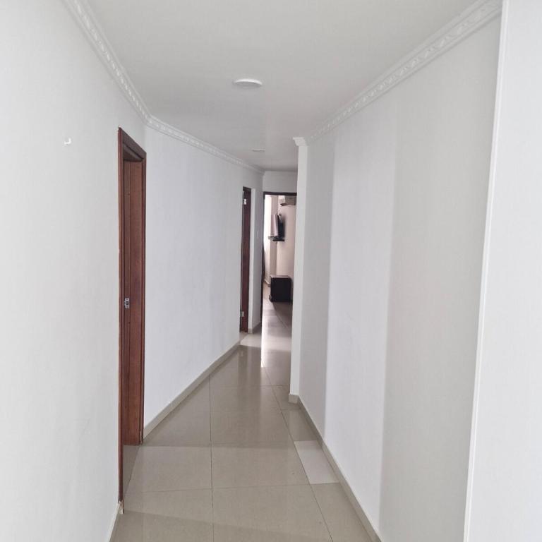 Beautiful apartment with a good oceanfront view - Three-Bedroom Apartment - 8