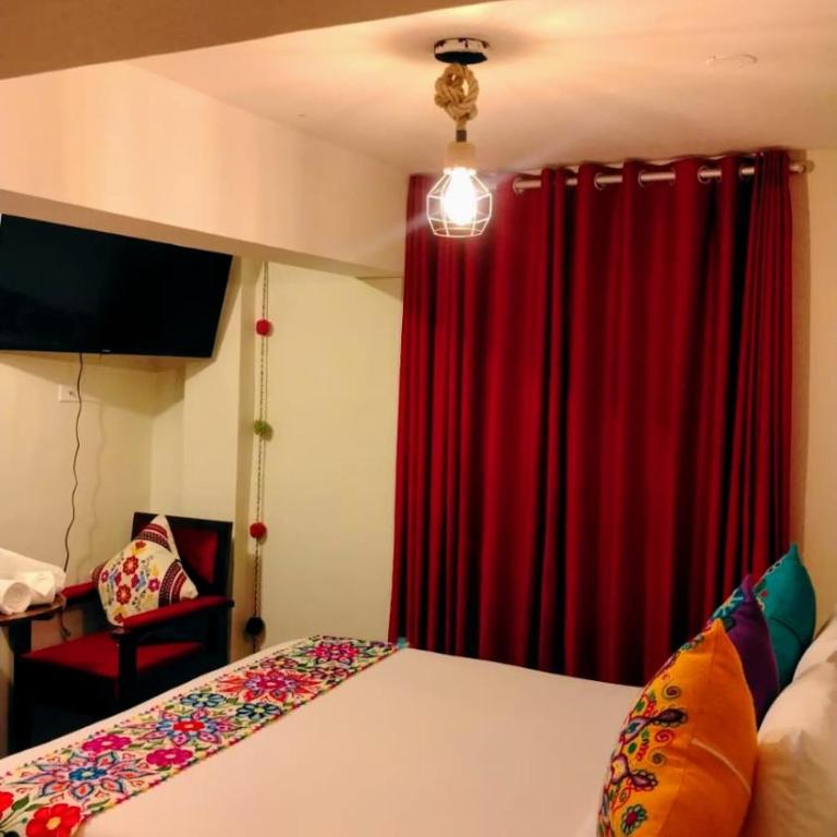 Ecoterra Plaza Hotel - Double Room with Private Bathroom - 5
