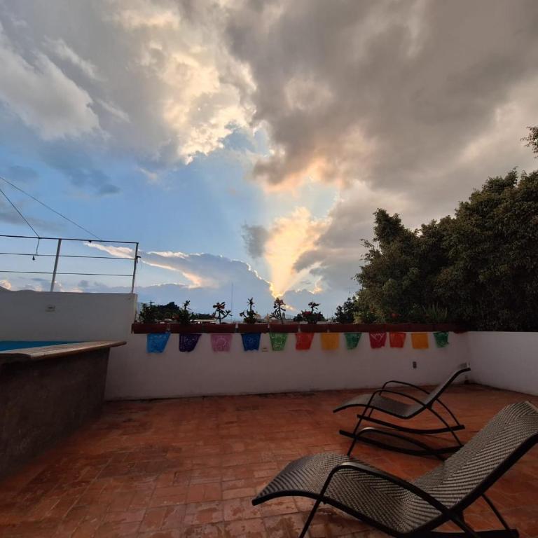 comfortable, spacious, central with a pool and terrace - Apartamento de 3 dormitorios - 12
