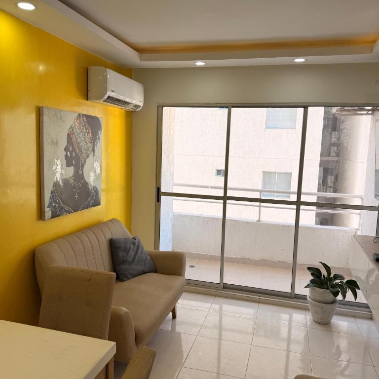 Apartamento completo de 3 Habitaciones cerca de la Playa - Three-Bedroom Apartment - 2