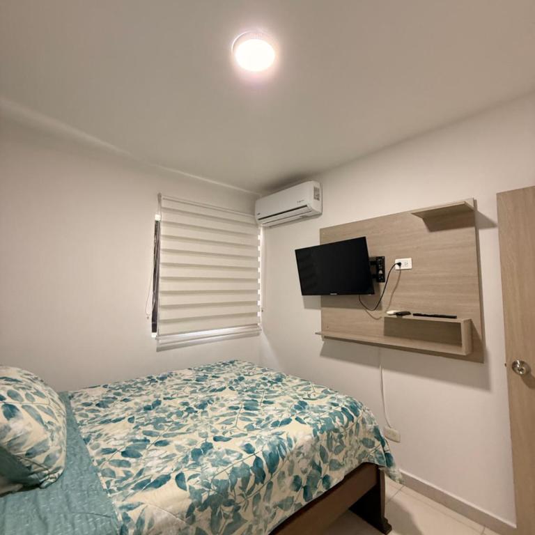 Apartamento completo de 3 Habitaciones cerca de la Playa - Three-Bedroom Apartment - 8
