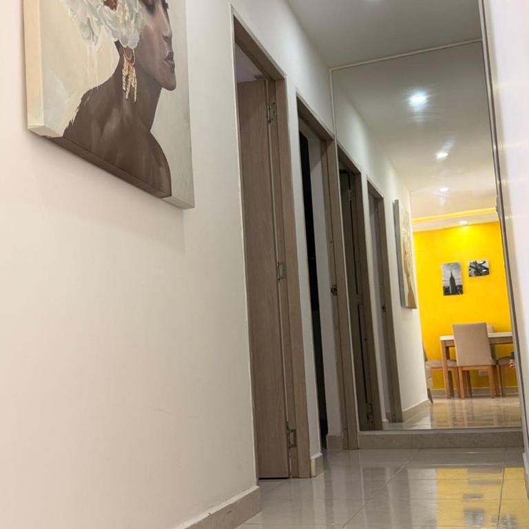 Apartamento completo de 3 Habitaciones cerca de la Playa - Three-Bedroom Apartment - 6
