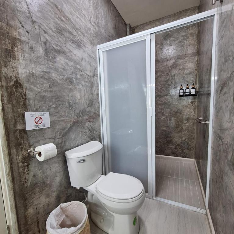 comfortable, spacious, central with a pool and terrace - Apartamento de 3 dormitorios - 7