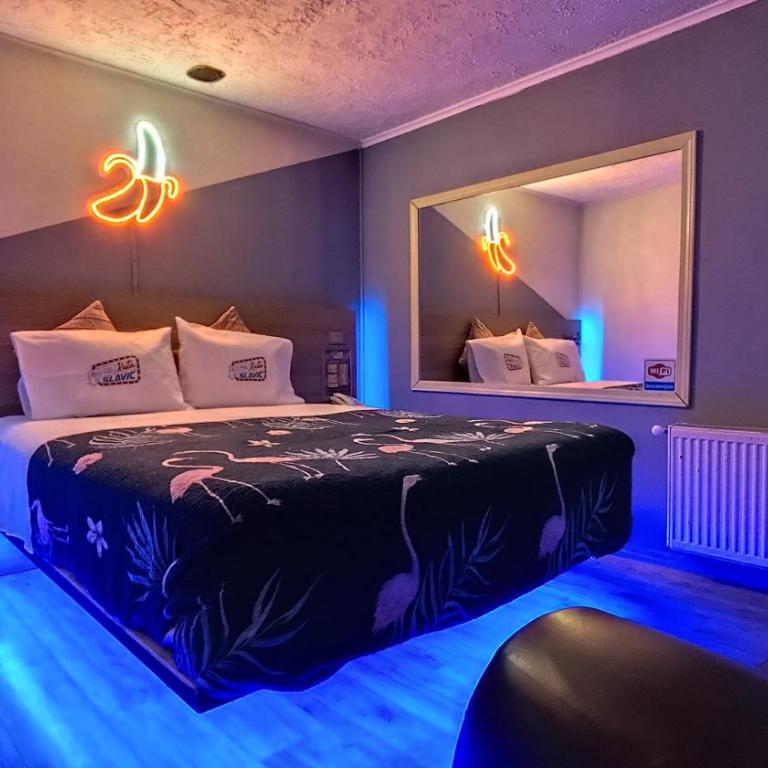 Motel ruta slavic - Habitación Doble con ducha - 1 o 2 camas - 1