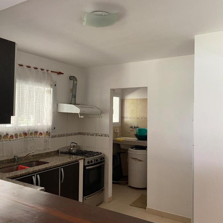 Casa familiar Valeria 7 personas max - Casa - 27