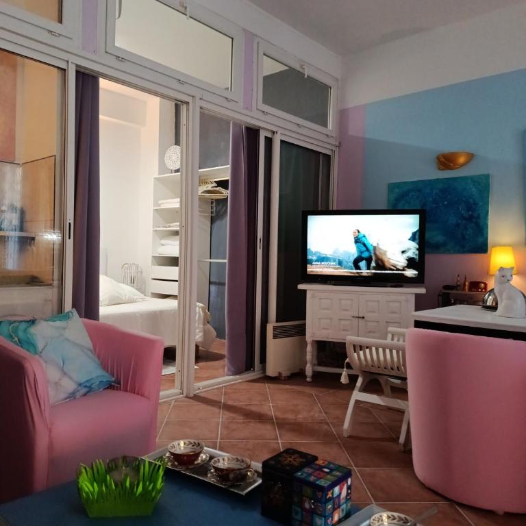 Séjour chambre chez l'habitant 200 m mer plages Promenade des Anglais - Appartement - Rez-de-Chaussée - 4