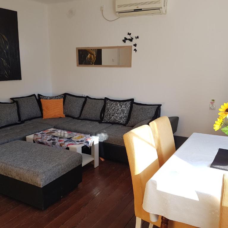 Apartments Vido - Two-Bedroom Apartment with Terrace and Sea View - 32