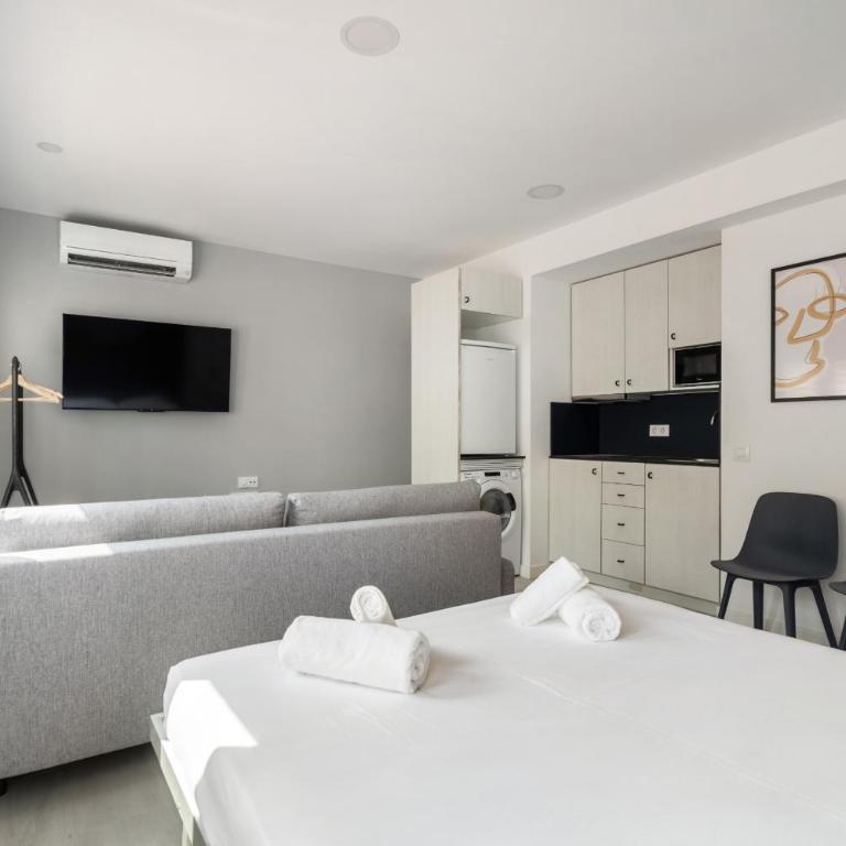 Madrid RIo Suites con Parking Privado - Appartement - 3