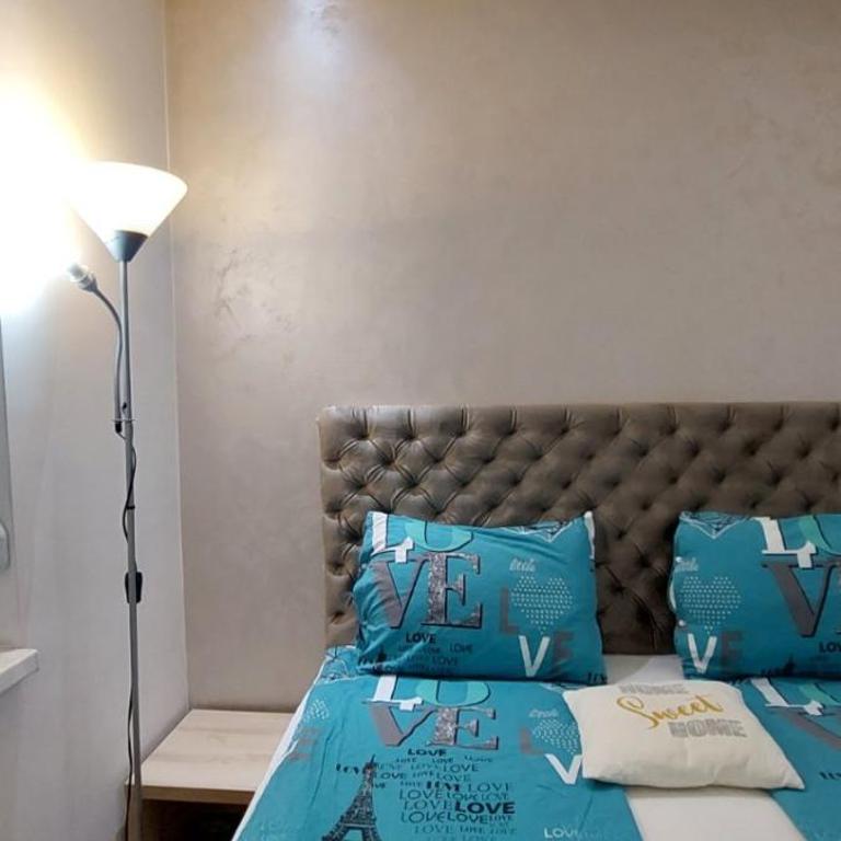 Sweet Yellow Apartment - Appartement 1 Chambre - 4