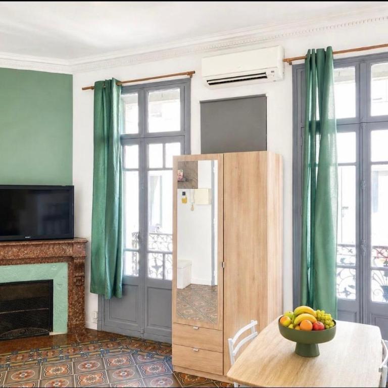L'Ensoleillé - Studio 2p - Centre-Ville - One-Bedroom Apartment - 10