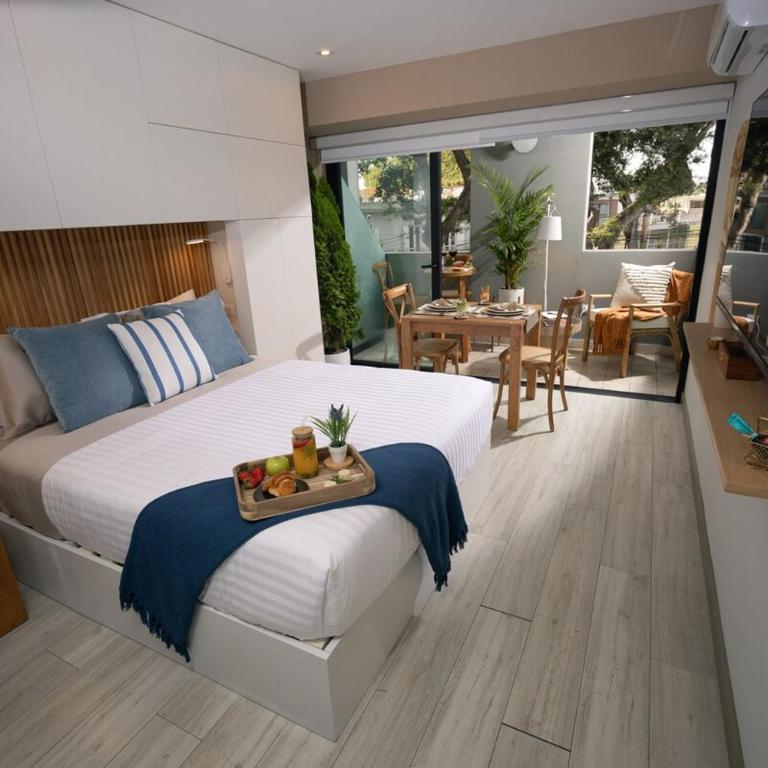 Loft in Barranco w Terr, AC, WiFi Nr Bridge of Sighs - One-Bedroom Apartment - 20