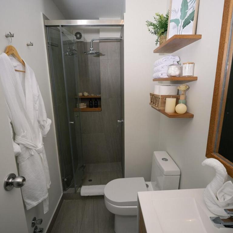 Loft in Barranco w Terr, AC, WiFi Nr Bridge of Sighs - One-Bedroom Apartment - 33
