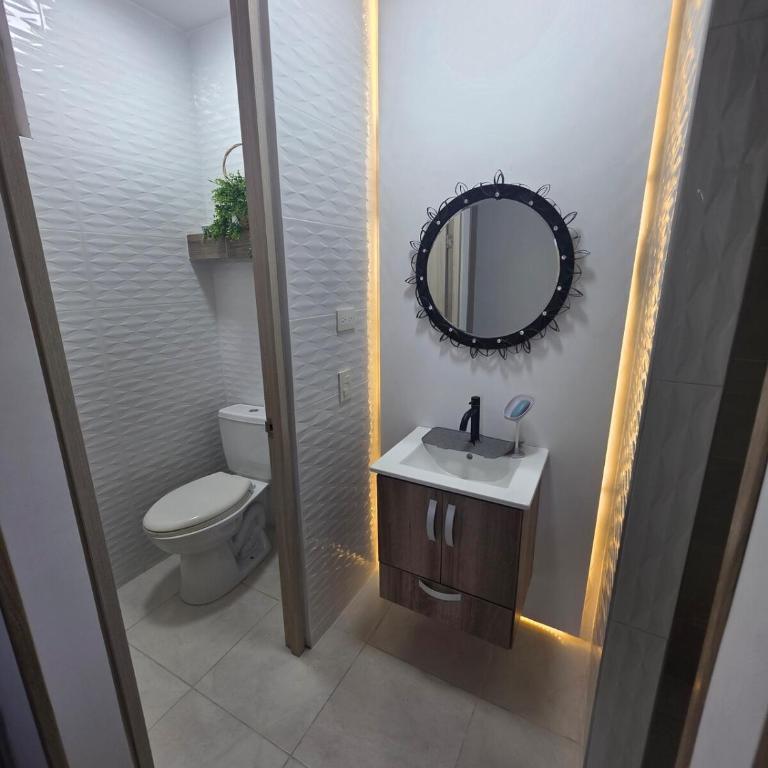 Descansa con vistas al lago, piscina, a 3 minutos de Girardot - Apartamento de 2 dormitorios - 22