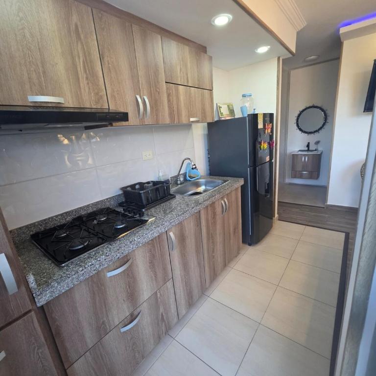 Descansa con vistas al lago, piscina, a 3 minutos de Girardot - Apartamento de 2 dormitorios - 27