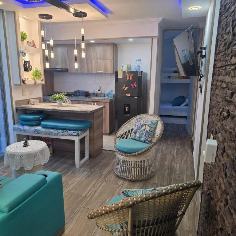 Descansa con vistas al lago, piscina, a 3 minutos de Girardot - Apartamento de 2 dormitorios - 29