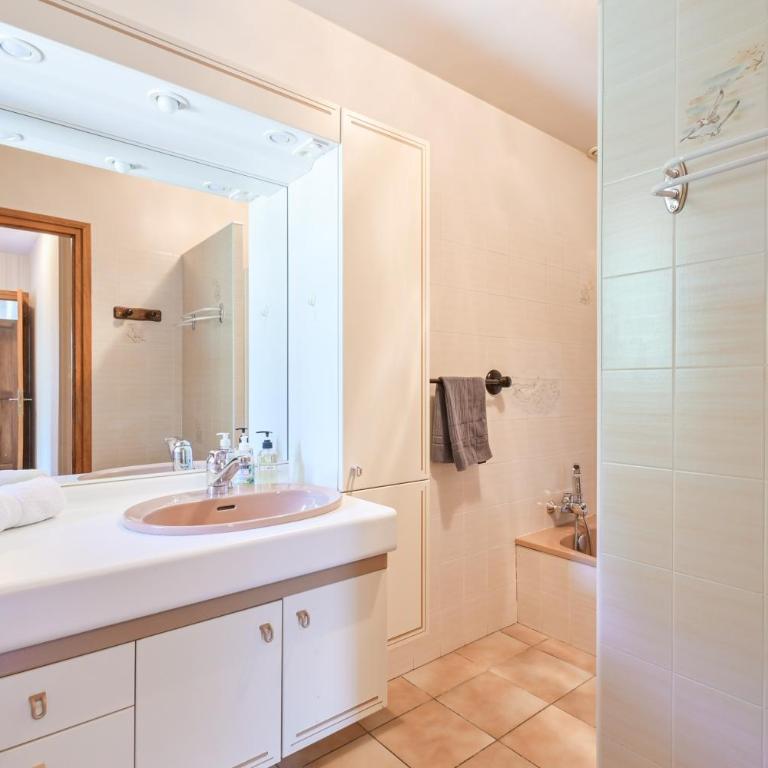 Chez Maria – Wifi, Parking terrasse - Maison 2 Chambres - 21