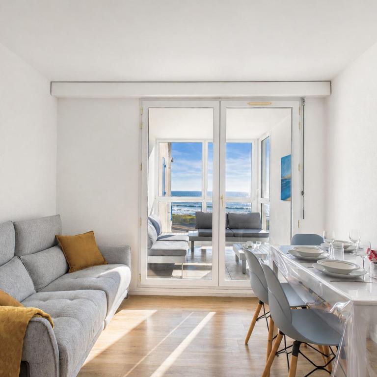 Superbe vue mer, plage à 300 m, cocon pour 5 - Appartement - 2