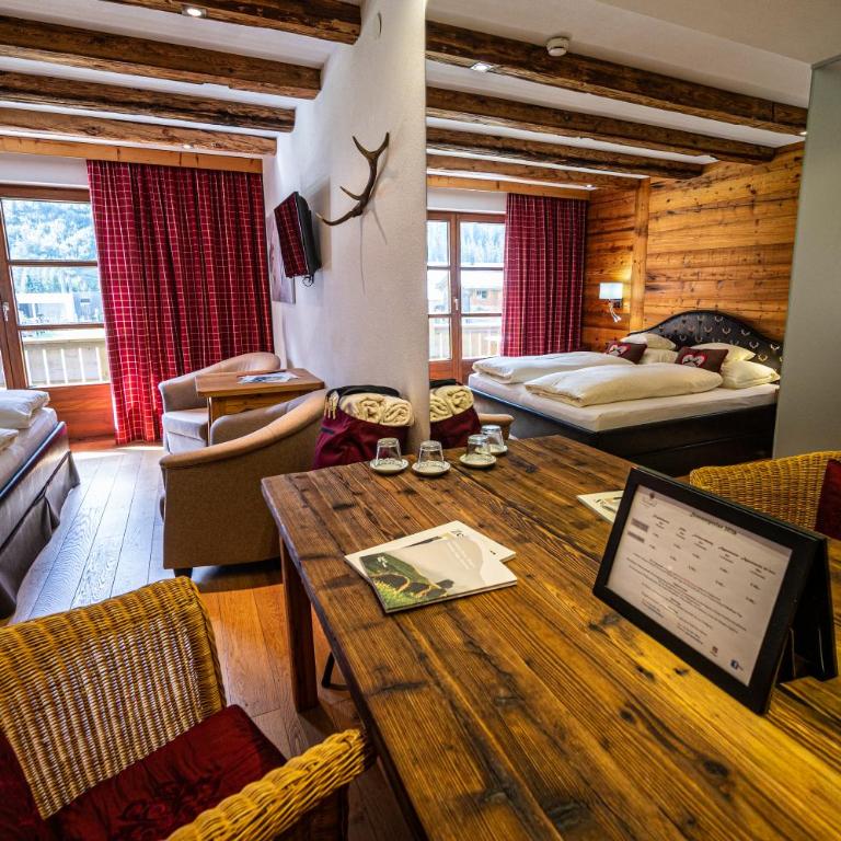 Hotel Hartenfels - Ferienwohnung mit Küchenzeile - 5