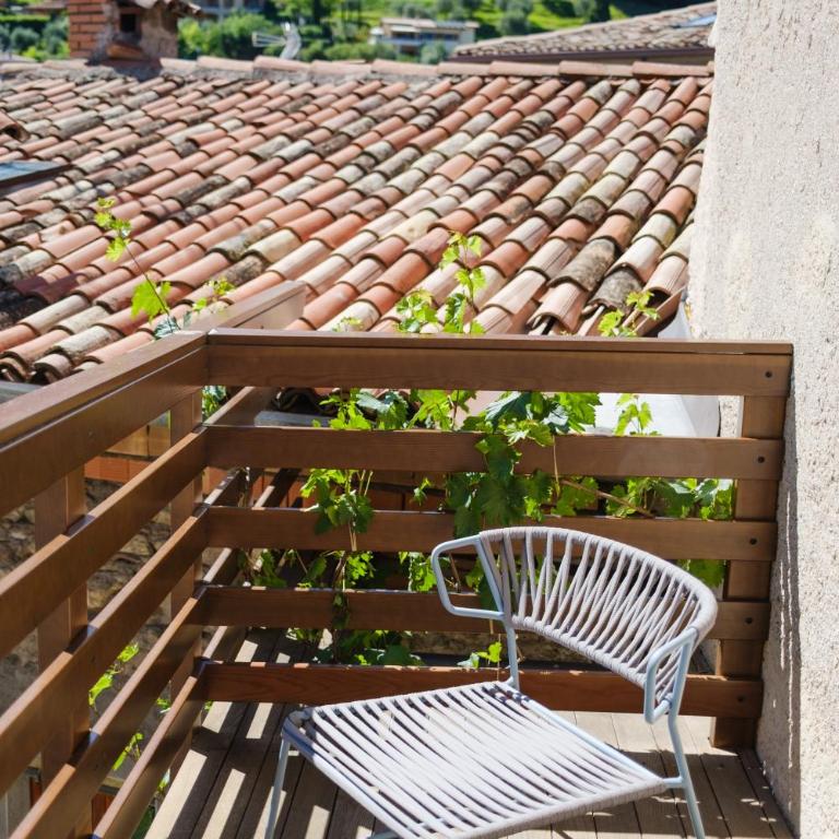 Locanda Al Castelletto - Camera Matrimoniale Deluxe con Balcone - Edificio Separato - 14