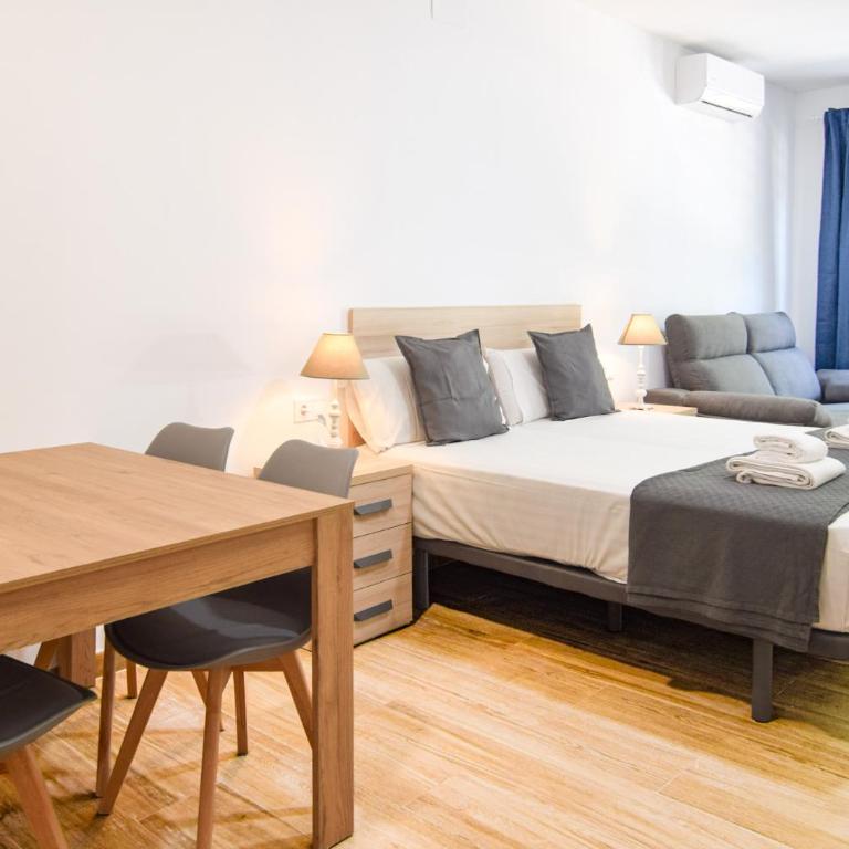 Letplanet Riquelme - Studio with Sofa Bed - 12