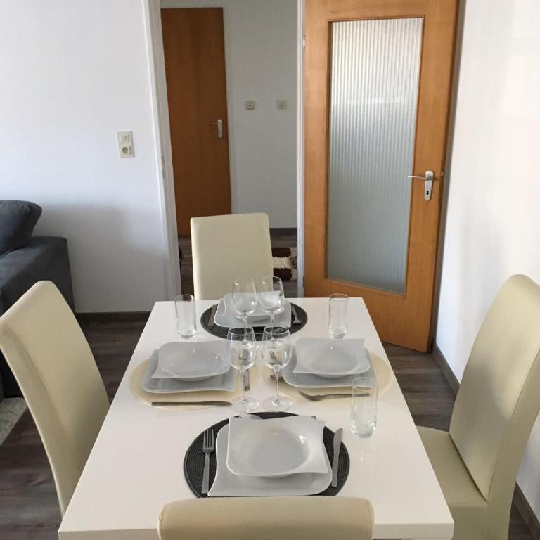 Augsburger Apartment - Appartamento con 2 Camere da Letto - 9