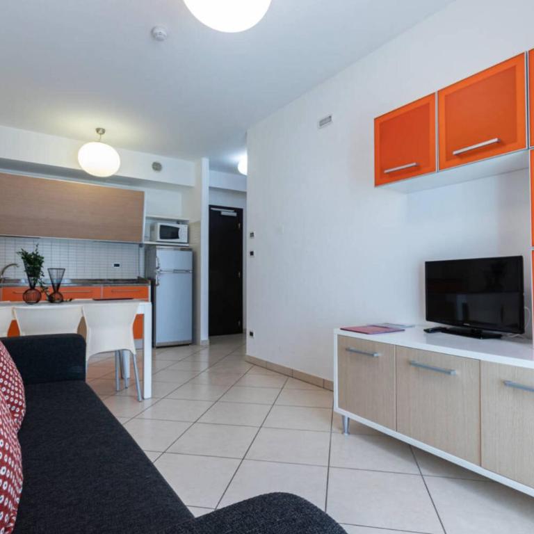 Stylish escape with pool near the beach - Appartamento - 11