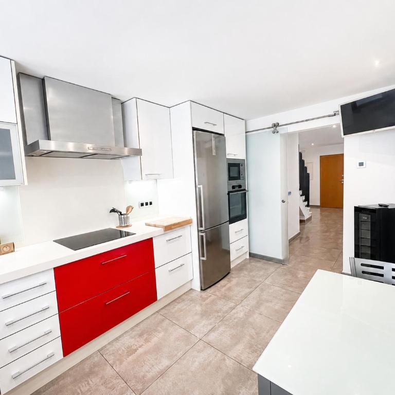 Spacious Family Townhouse in Cancelada, Near Golf Courses and the Beach - Three-Bedroom House - 18