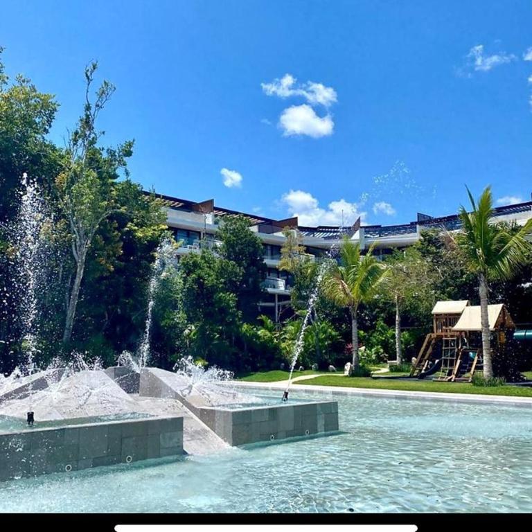 Playacar Luxury 2-Bedroom Retreat - Multiple Pools - Appartement 2 Chambres - 44