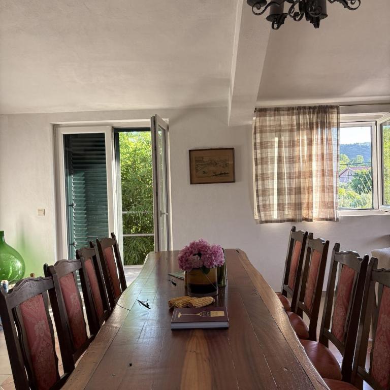 Farmhouse Mocila - Authentic Farm Stay - Haus mit 3 Schlafzimmern - 55