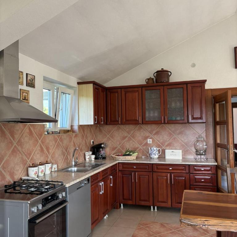 Farmhouse Mocila - Authentic Farm Stay - Haus mit 3 Schlafzimmern - 56