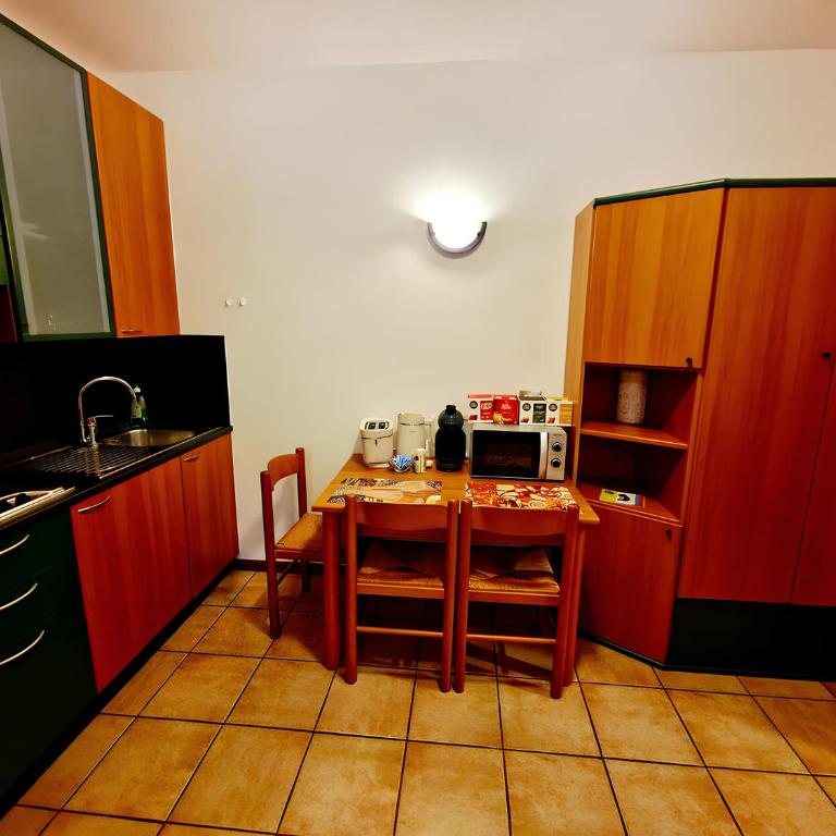 Bernina Stop & Go apartment - 30 steps to the red train - Appartement 1 Chambre - 7