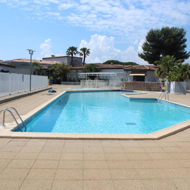 Beau T3 avec piscine collective proche Port,plage et commerces-4JDN822 - Maisonnette - 4