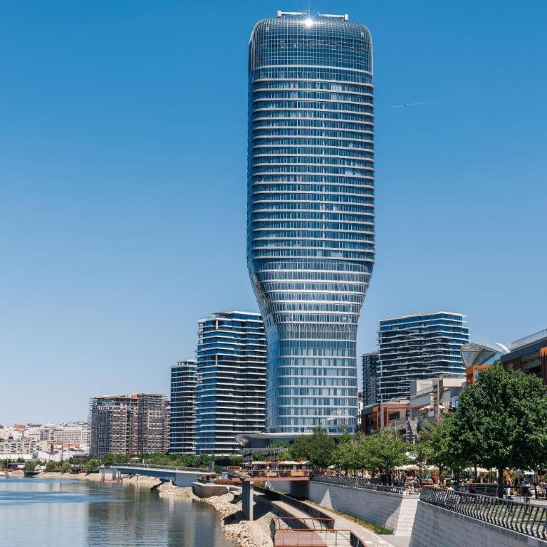 BW Aurora Prime PS4 Free Parking and Terrace - Deluks Apartman sa 2 Spavaće Sobe i Balkonom - 2