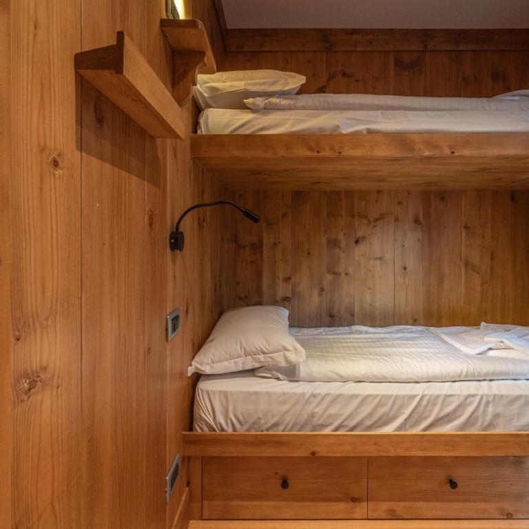 Casa Ampezzo, in the town center with balcony and parking area - Appartamento con 3 Camere da Letto e con Balcone - 7